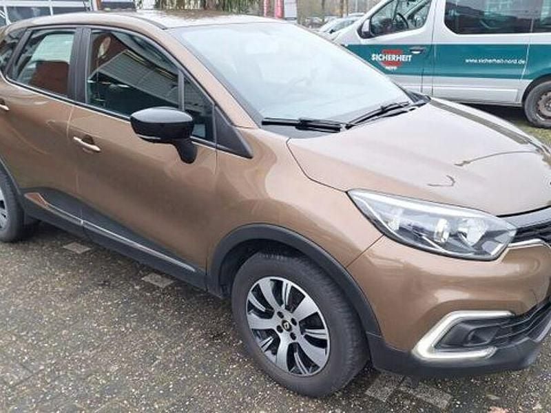 Gebraucht Renault Captur Life 90 PS (66 kW) 2018 Braun SUV