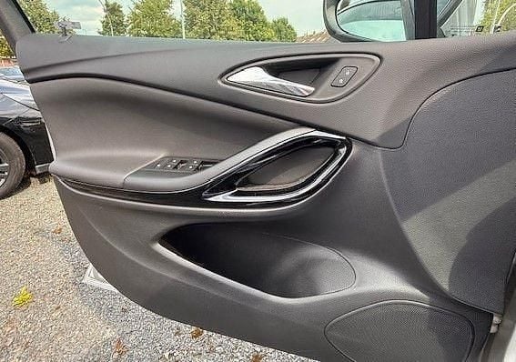 Gebraucht Opel Astra Innovation 200 PS (147 kW) 2018 Silber Kombi