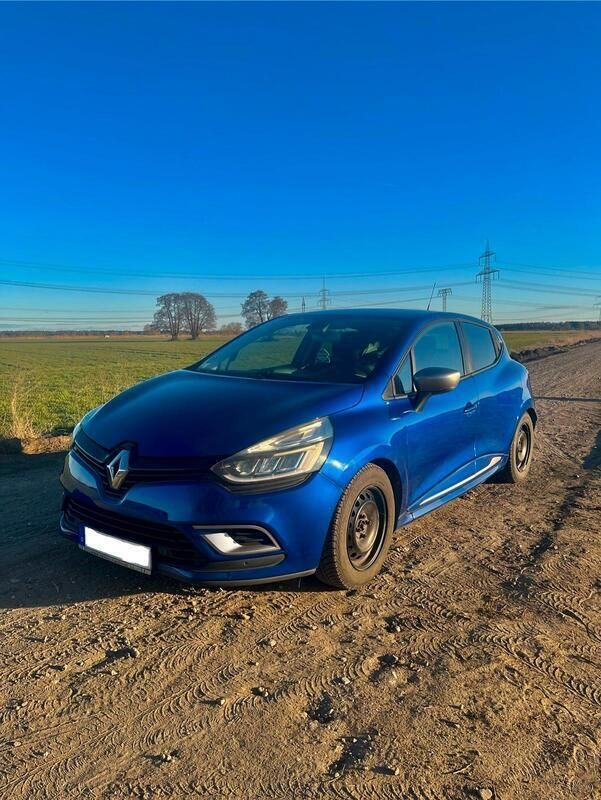 Blau Gebraucht 2017 Renault Clio IV GT-Line Limousine | 11.950 € (Teuer) - Bild 1/4