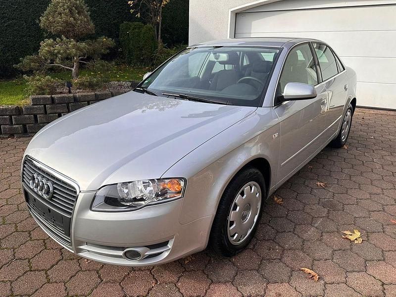 Gebraucht Audi A4 102 PS (75 kW) 2005 Silber Limousine