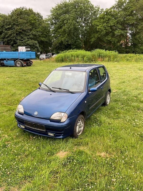 Blau Gebraucht 2000 Fiat Seicento Kleinwagen | 950 € (Fairer Preis) - Bild 1/4