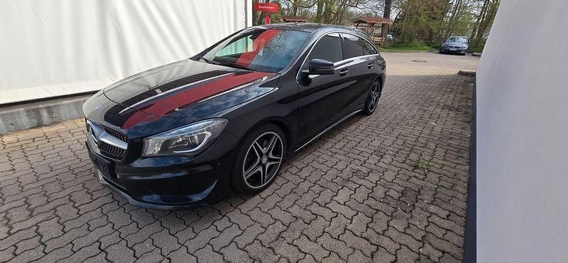 Gebraucht Mercedes CLA220 Shooting Brake 177 PS (130 kW) 2016 Schwarz Kombi