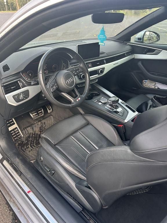 Gebraucht Audi A5 S-Line 245 PS (180 kW) 2019 Silber Coupé
