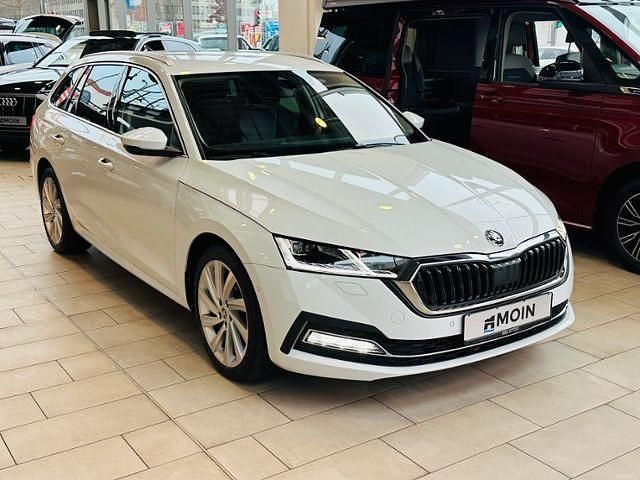 Gebraucht Skoda Octavia Style 150 PS (110 kW) 2023 Weiß Kombi