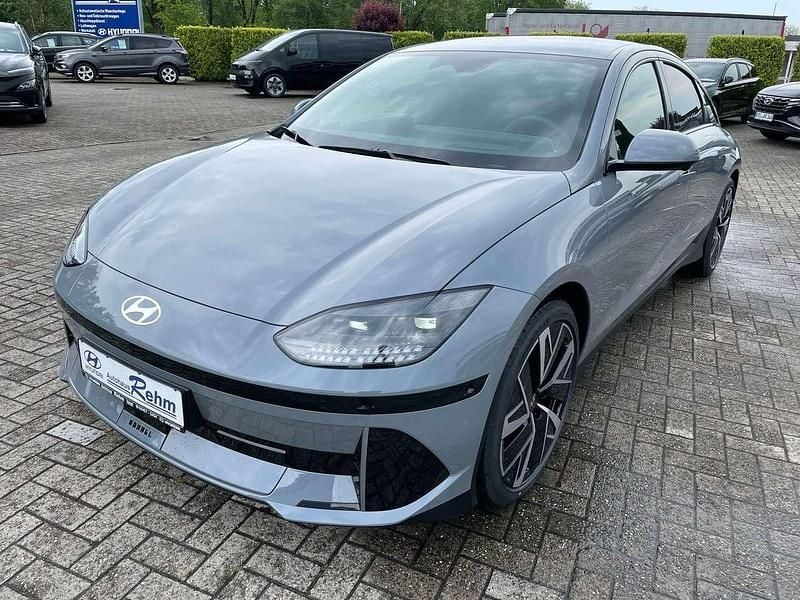 Blau Gebraucht 2023 Hyundai Ioniq 6 GO! Limousine | 44.990 € (Teuer) - Bild 1/4