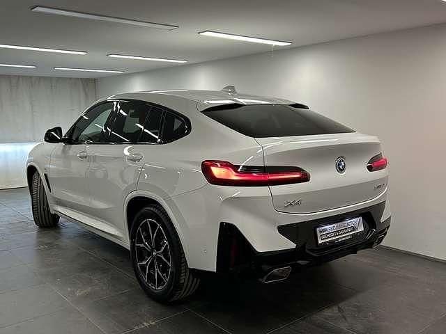Gebraucht BMW X4 M Sport 184 PS (135 kW) 2025 Alpinweiß uni SUV