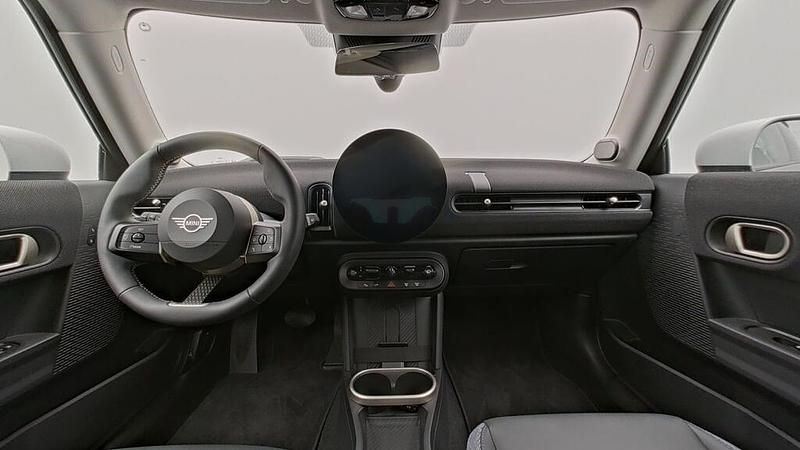 Gebraucht Mini Cooper Classic 156 PS (114 kW) 2024 Schwarz Kleinwagen