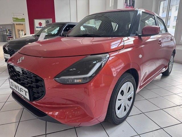 Neu Suzuki Swift Club 83 PS (61 kW) 2026 Orange Kleinwagen