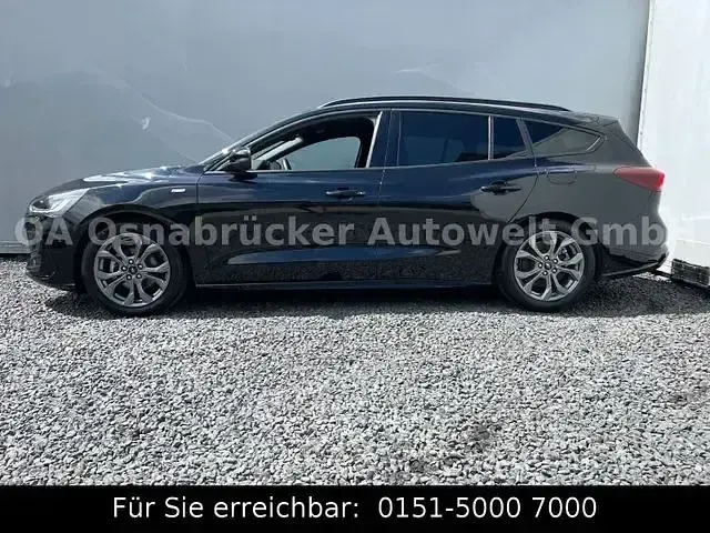 Gebraucht Ford Focus ST-Line 155 PS (114 kW) 2020 Schwarz Kombi
