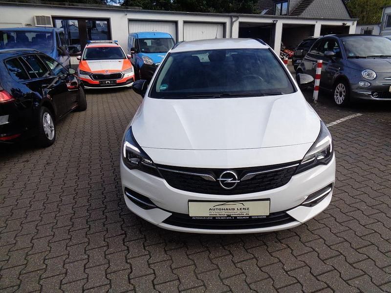 Gebraucht Opel Astra 122 PS (89 kW) 2021 Weiß Limousine