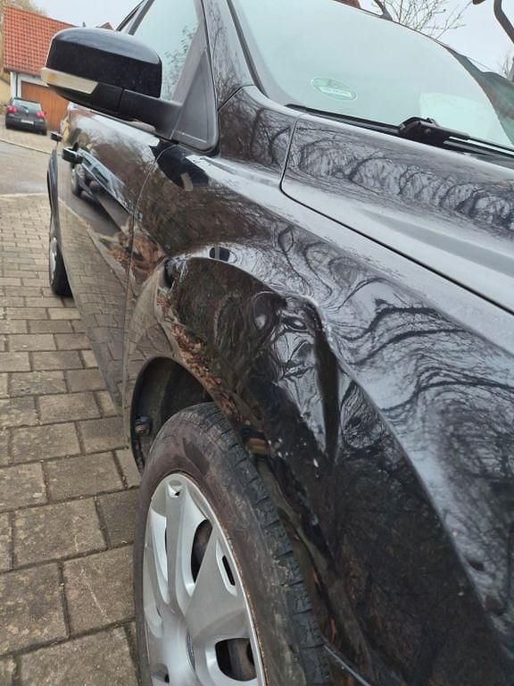 Gebraucht Ford Focus 101 PS (74 kW) 2008 Schwarz Limousine