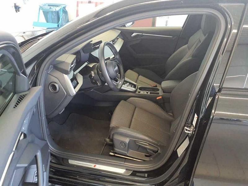 Gebraucht Audi A3 S-Line 245 PS (180 kW) 2022 Mythosschwarz metallic Limousine