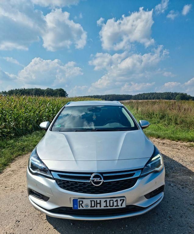 Gebraucht Opel Astra Innovation 150 PS (110 kW) 2017 Silber Kombi
