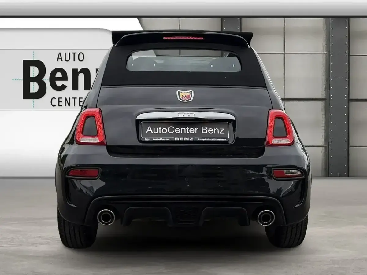 Gebraucht Abarth 500C 146 PS (107 kW) 2018 Schwarz Cabrio