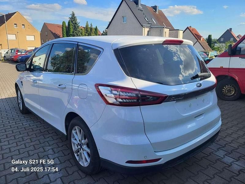 Gebraucht Ford S-MAX Titanium 150 PS (110 kW) 2015 Frozen white Van / Kleinbus