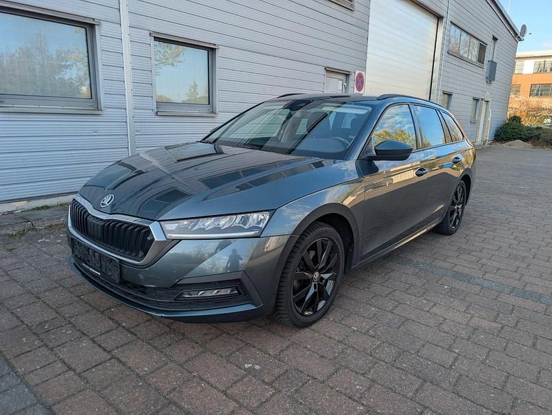 Gebraucht Skoda Octavia 116 PS (85 kW) 2021 Grau Kombi