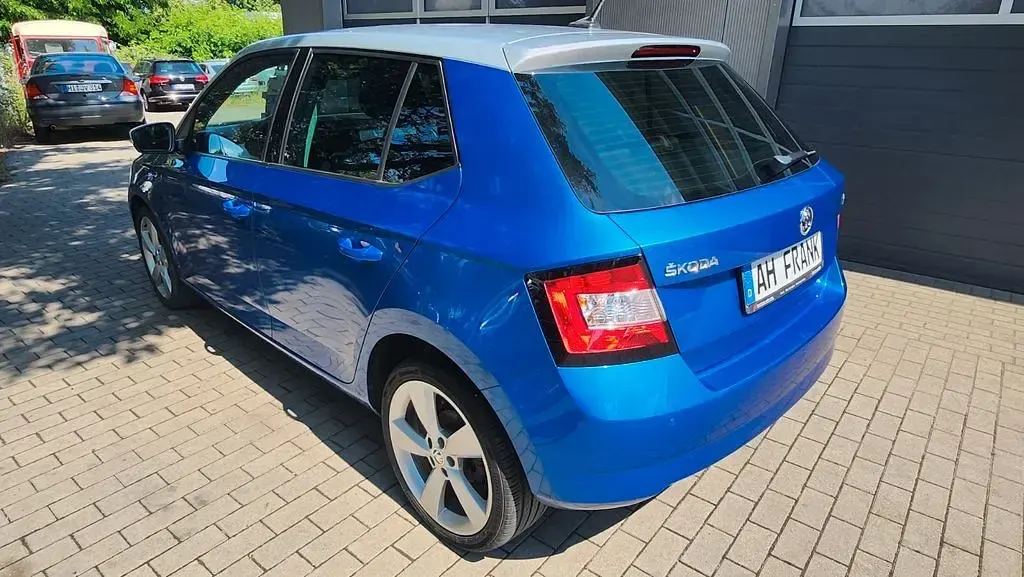 Gebraucht Skoda Fabia Style 95 PS (69 kW) 2018 Blau Limousine