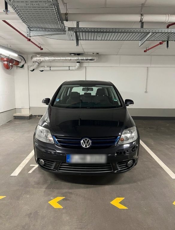 Schwarz Gebraucht 2006 VW Golf Plus Goal Van / Kleinbus | 3.499 € (Guter Preis) - Bild 1/4