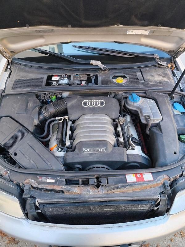 Gebraucht Audi A4 Basis 220 PS (161 kW) 2002 Limousine