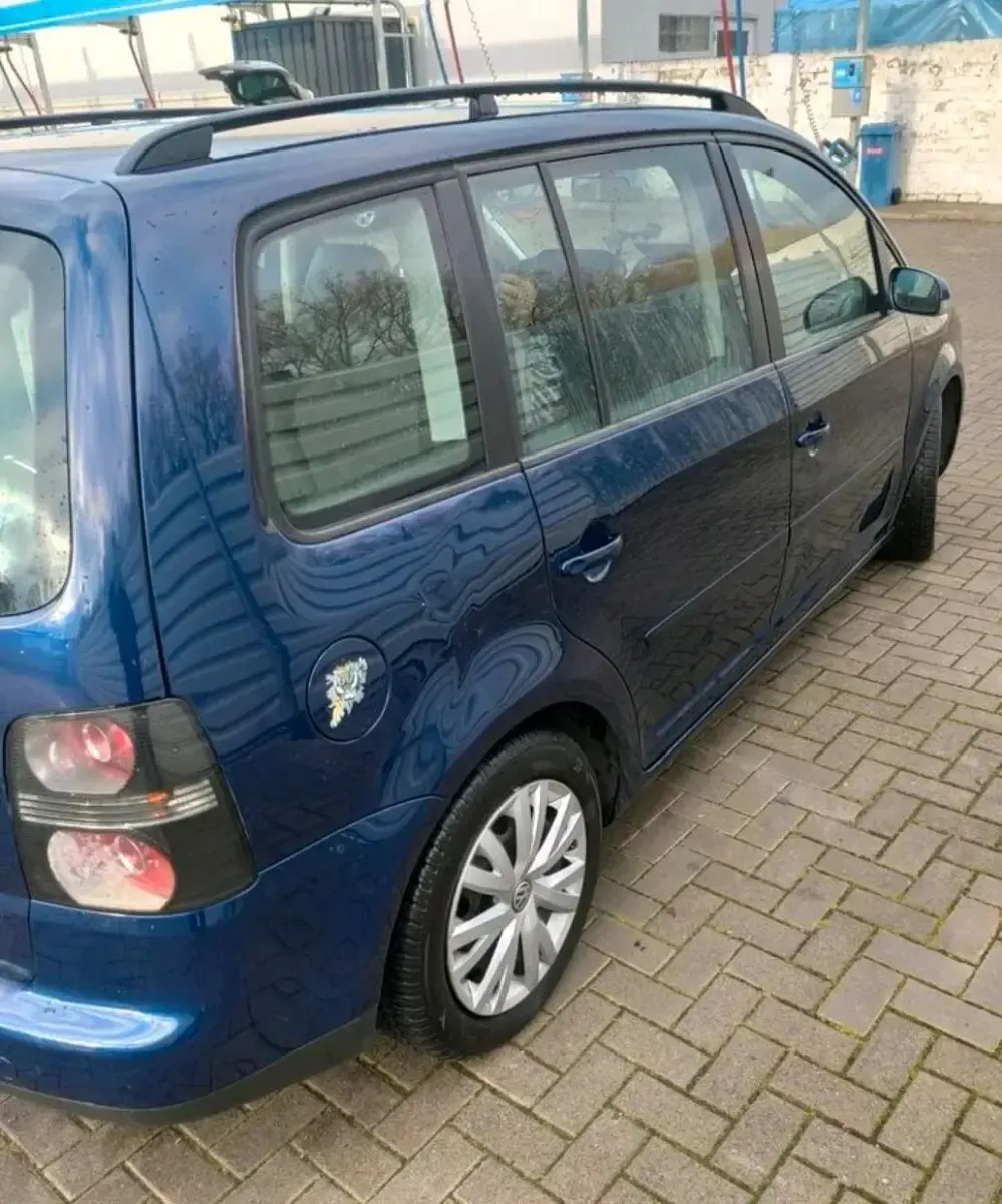 Gebraucht VW Touran 105 PS (77 kW) 2004 Blau Van / Kleinbus