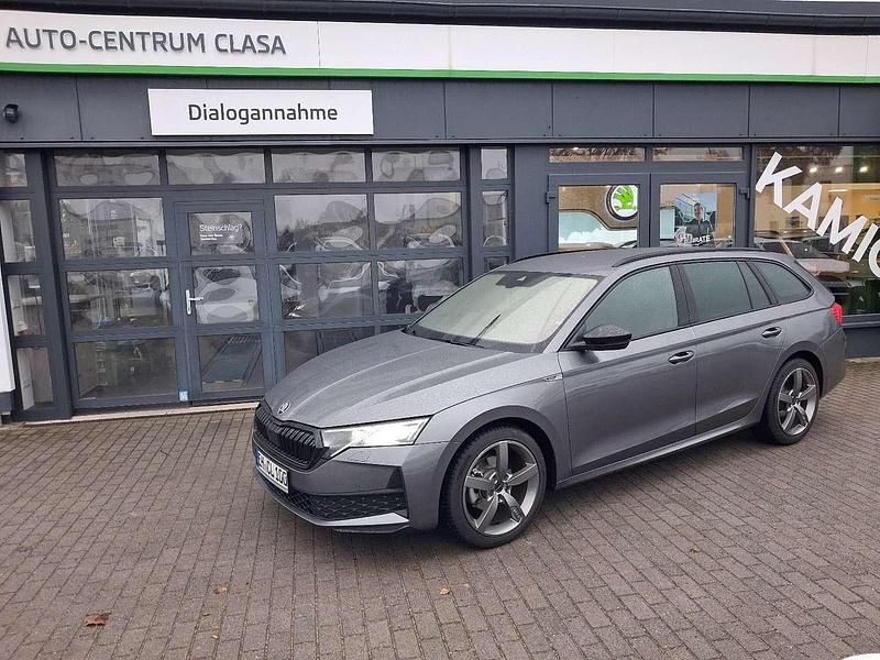 Gebraucht Skoda Octavia SportLine 150 PS (110 kW) 2025 Grau Kombi