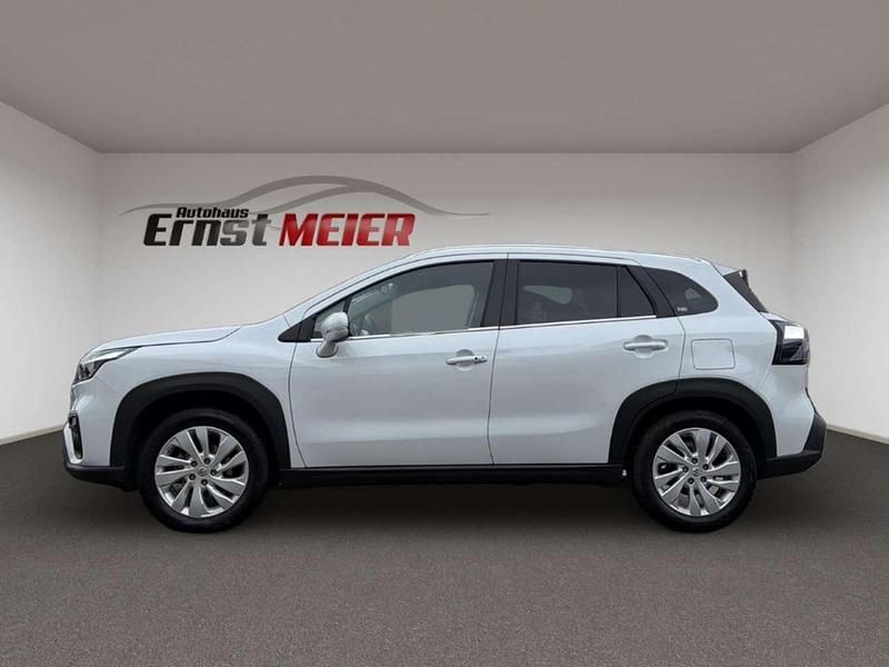 Gebraucht Suzuki SX4 Comfort 129 PS (94 kW) 2022 Pearl cool white metallic Limousine