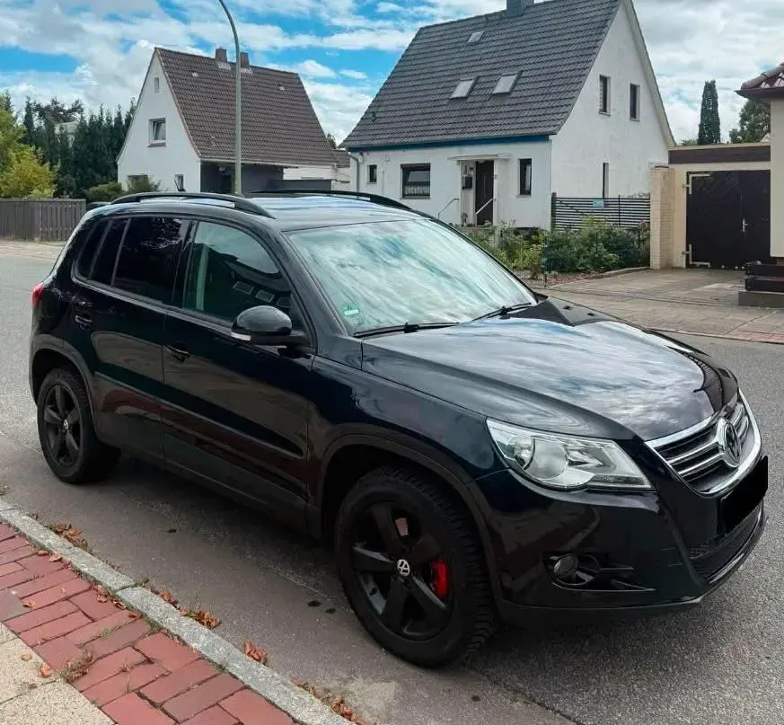 Gebraucht VW Tiguan 140 PS (102 kW) 2008 Schwarz SUV