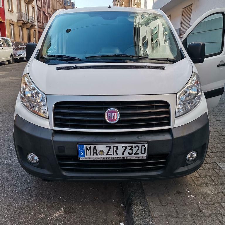 Weiß Gebraucht 2016 Fiat Scudo Van / Kleinbus | 6.600 € (Fairer Preis) - Bild 1/4