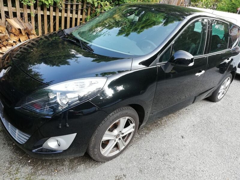 Schwarz Gebraucht 2011 Renault Grand Scénic III Van / Kleinbus | 2.999 € (Guter Preis) - Bild 1/4