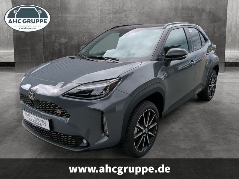 Grau Neu 2025 Toyota Yaris Cross Connect Style SUV | 38.429 € - Bild 1/4
