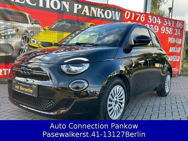 Gebraucht Fiat 500e Action 69 kW (95 PS) 2021 Schwarz Kleinwagen
