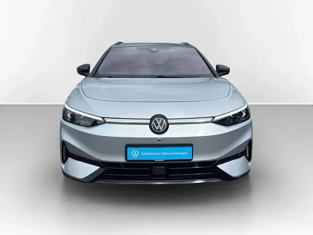Gebraucht VW ID.7 Pro 154 kW (210 PS) 2025 Silber Kombi