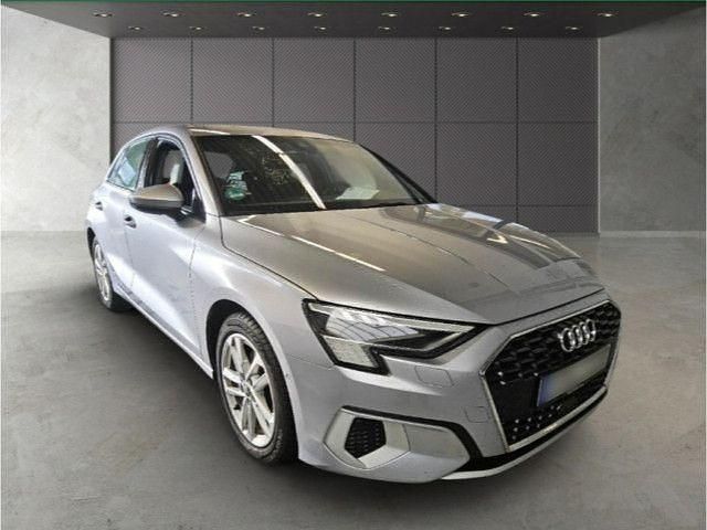 Gebraucht Audi A3 Ambiente 204 PS (150 kW) 2022 Silber Limousine
