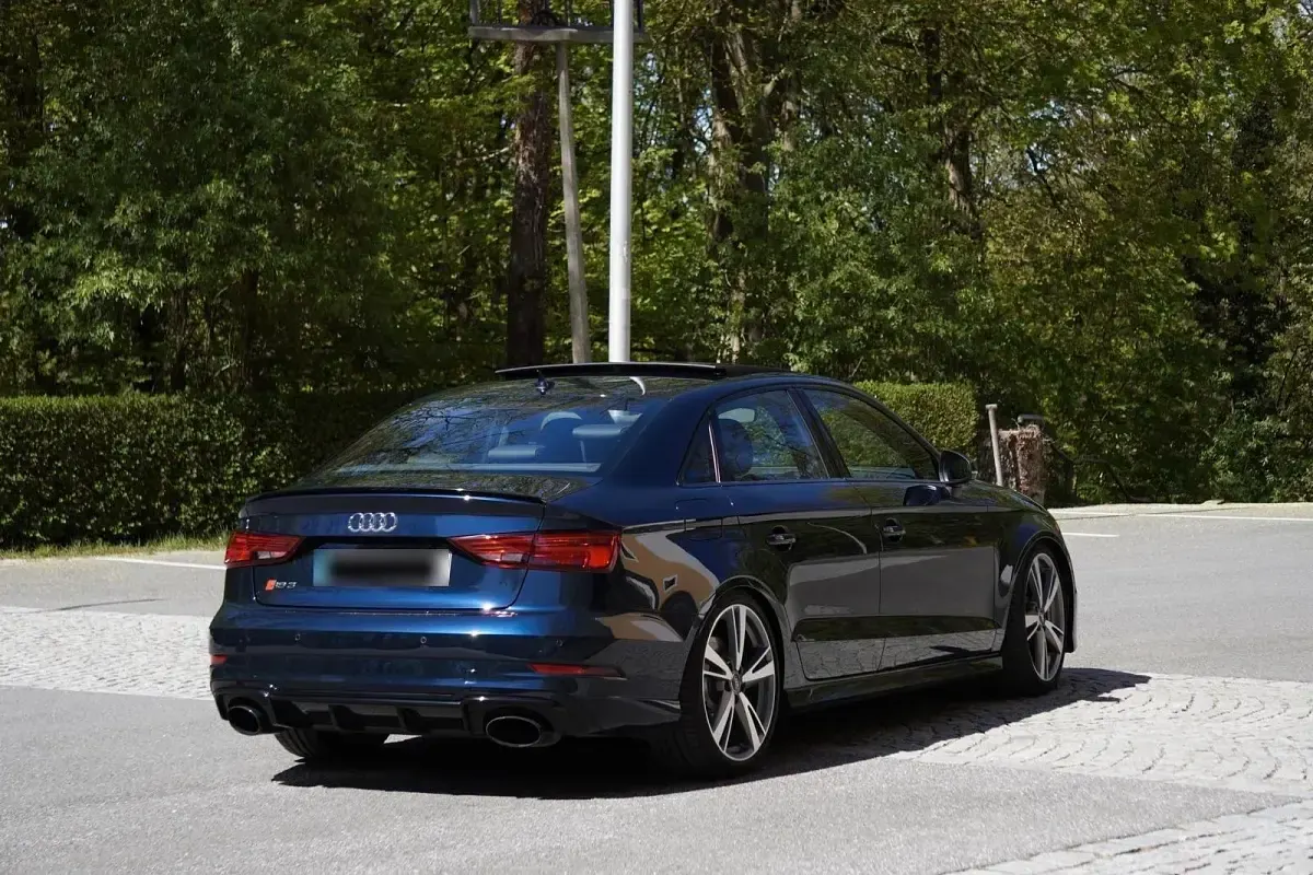 Gebraucht Audi RS3 Sport 400 PS (294 kW) 2018 Andere farben Limousine