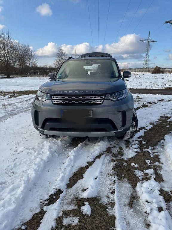 Grau Gebraucht 2017 Land Rover Discovery 5 HSE SUV | 26.400 € (Fairer Preis) - Bild 1/4