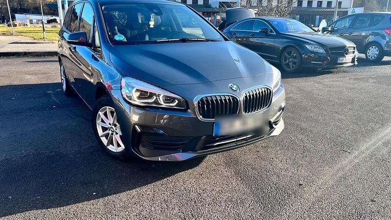 Gebraucht BMW 216 109 PS (80 kW) 2020 Grau Kombi