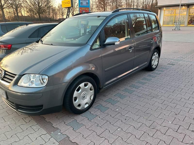 Gebraucht VW Touran 115 PS (84 kW) 2006 Grau Van / Kleinbus