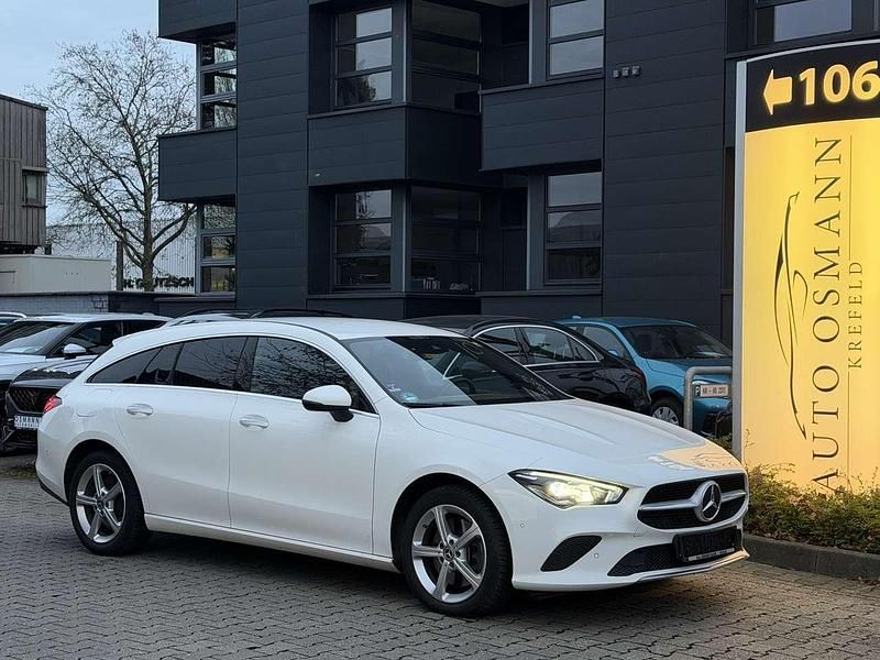 Polarweiss unilack Gebraucht 2022 Mercedes E250 Progressive Kombi | 19.500 € (Superpreis) - Bild 1/3