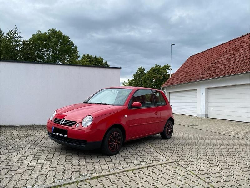 Rot Gebraucht 2002 VW Lupo Kleinwagen | 1.400 € (Teuer) - Bild 1/4