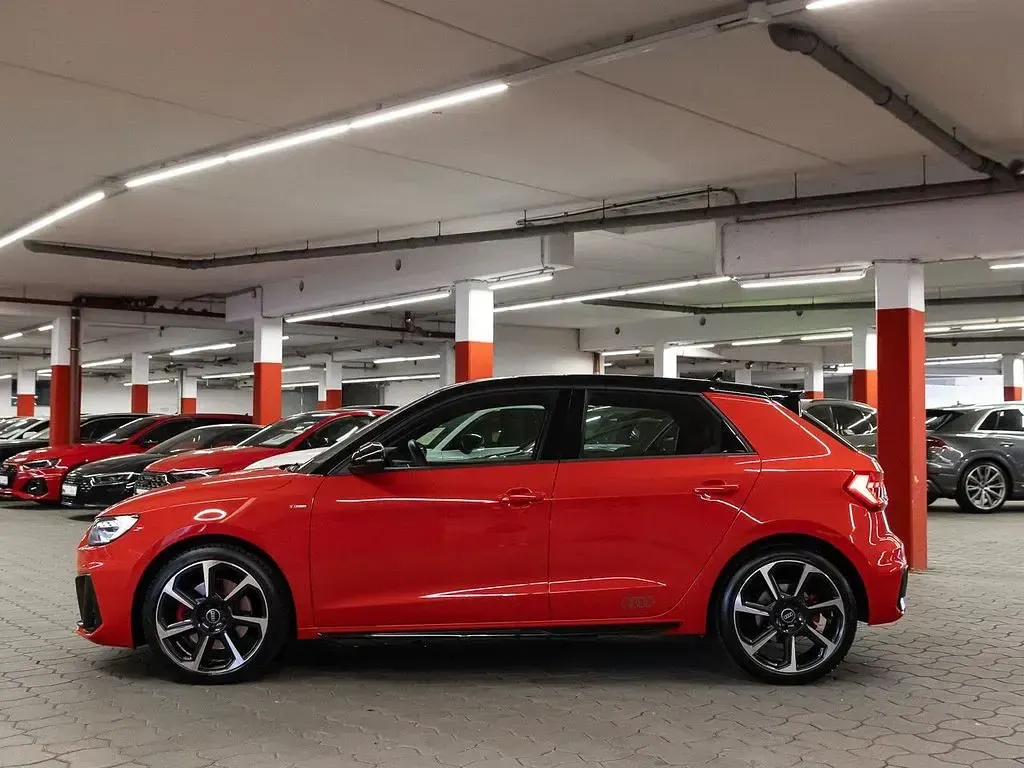 Gebraucht Audi A1 Sportback Ambiente 207 PS (152 kW) 2022 Misanorot perleffekt Kleinwagen