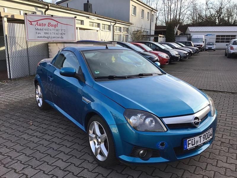 Blau Gebraucht 2005 Opel Tigra Enjoy Cabrio | 1.490 € (Fairer Preis) - Bild 1/4