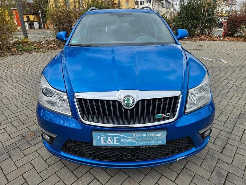 Gebraucht Skoda Octavia RS 190 PS (139 kW) 2010 Raceblau metallic Kombi