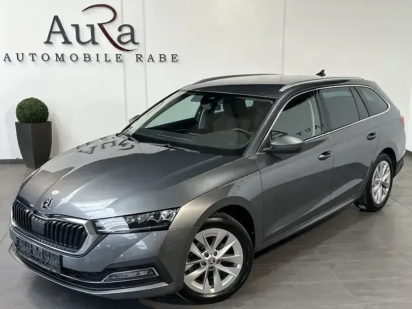 Gebraucht Skoda Octavia Style 190 PS (139 kW) 2023 Grau Kombi