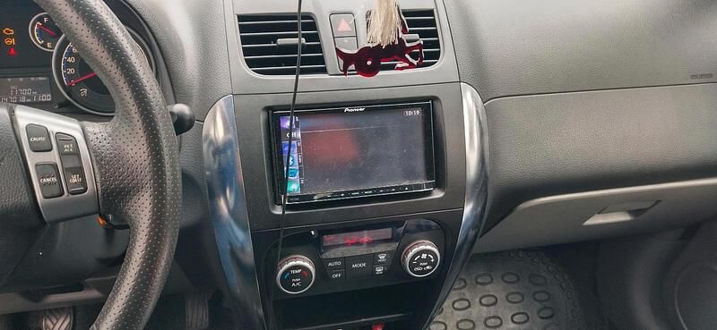 Gebraucht Suzuki SX4 135 PS (99 kW) 2013 Grau Kleinwagen