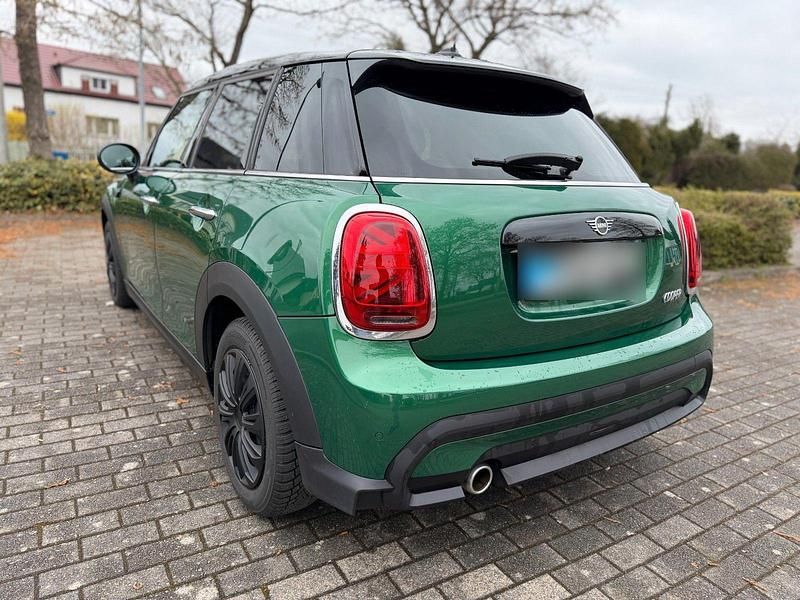 Gebraucht Mini Cooper 136 PS (100 kW) 2023 Grün Kleinwagen