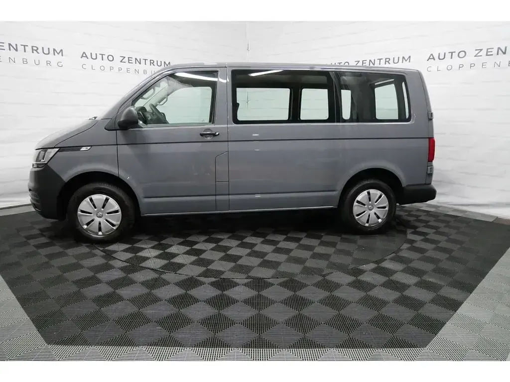 Gebraucht VW T6.1 150 PS (110 kW) 2021 Grau Van