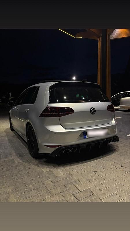 Gebraucht VW Golf VII R 300 PS (220 kW) 2016 Silber Kleinwagen