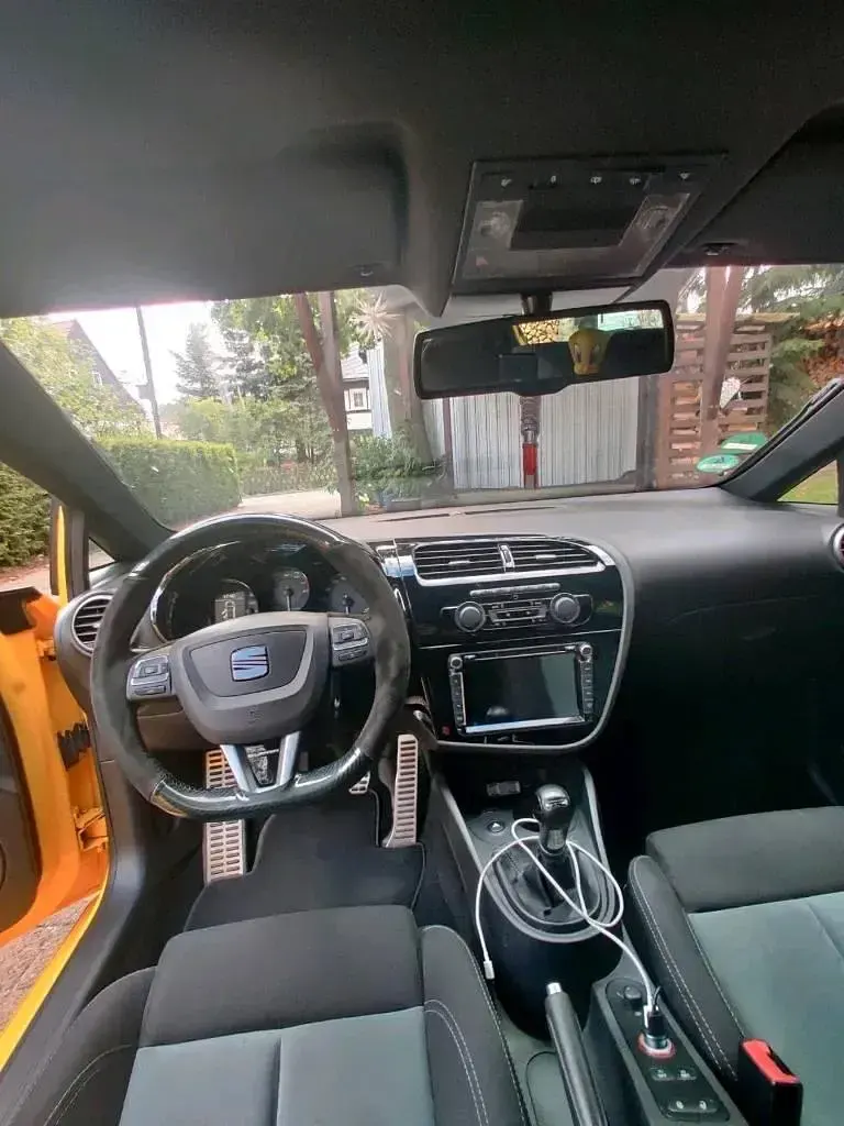 Gebraucht Seat Leon CUPRA 265 PS (194 kW) 2011 Gelb Kleinwagen