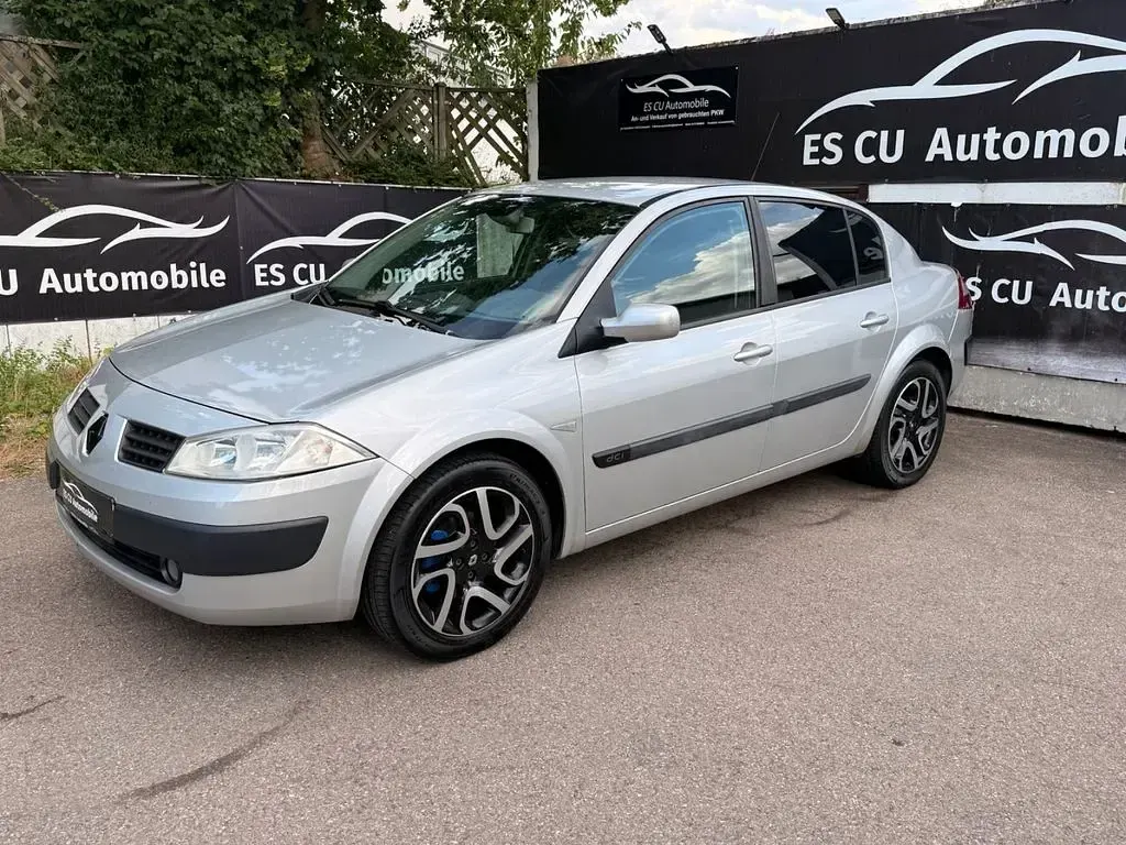Gebraucht Renault Mégane II Dynamique 101 PS (74 kW) 2005 Silber Limousine