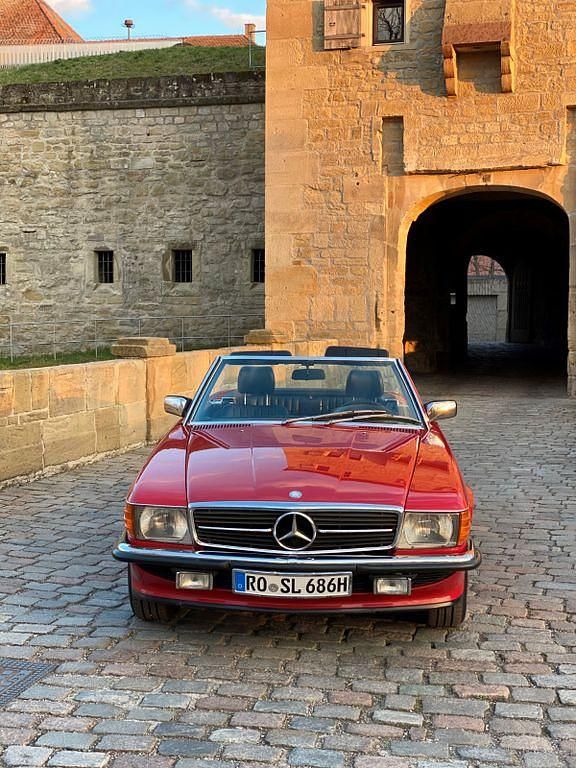 Gebraucht Mercedes SL500 245 PS (180 kW) 1986 Rot Cabrio